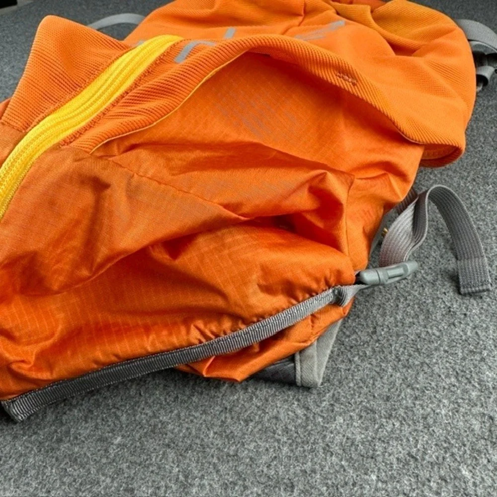 Ultimate Direction Fastpack 15 Autumn Orange Running Vest Backpack S/M 80457117